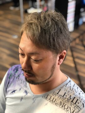 エスフォーメン(es for men) 外国人風アッシュカラー