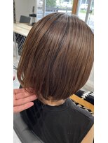 フゥ 宇都宮(FeU) マロンベージュ　かきあげボブ