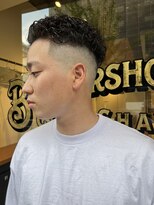 フリーク バーバーショップ 都島店(FREAK BARBER SHOP)&nbsp;リバースハードパーマスキンフェード