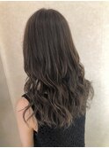 ハイライト×オリーブグレージュ