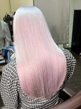 テテ(TETE) ホワイトピンク 心斎橋×長堀橋