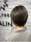 オリーブグレージュ×ショート