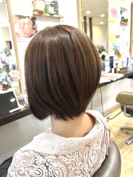 美容室 ネオ ルージュ(Neo Rouge) ショートボブ