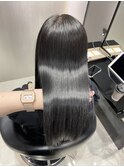 メゾンストレートで叶う艶髪/縮毛矯正/美髪矯正