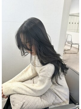 ユーフォリア 渋谷グランデ(Euphoria SHIBUYA GRANDE) レイヤーカット　くびれ巻き　艶カラー