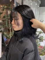 ヘアーアンドメイク ビス(HAIR&MAKE bis) ブルーブラック×ネイビー/インナーカラー♪【唐木彩華】