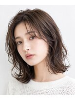 クララジャパン 豊四季店(CLALA JAPAN)&nbsp;1. 透明感ナチュラルミディ