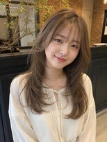 カランエノエル(Calin et Noel)&nbsp;ロングウルフカットロングレイヤー韓国レイヤー顔周りレイヤー