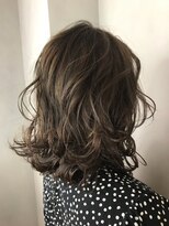 ラトリエ ブロカント 立川北口店(L'atelier BROCANTE)&nbsp;グレージュ カール 透明感 外国人風カラー ベージュカラー