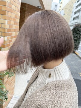 ビランチェ 池袋(bilancia) ミルクティーカラー/ケアブリーチ【池袋/池袋東口】