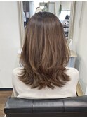 キレイめのレイヤーカット♪くびれミディアム