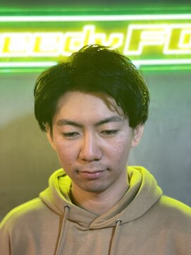 グリーディーフォックス 代々木(Greedy FOX) かき上げヘア/サイドパート/韓国マッシュ/フェードカット/代々木