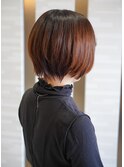 ショートカット×グラデーションボブ×マロンベージュ