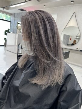 クリーム(CREAM) バレイヤージュ