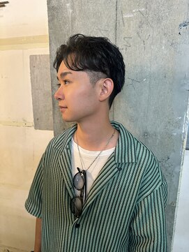 ステップボーンカット トーキョー(STEP BONE CUT TOKYO) 【ステップボーンカット】メンズショート/センターパート