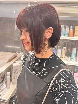 クレビア 名古屋(CreBiA) ルビーブラウン/丸みショートボブ