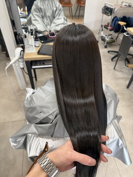 エモ(emo) プラチナ縮毛矯正