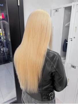 ソメルン 秋葉原 ブロンド/抜きっぱなしブロンド/ケアブリーチ