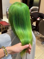 ライン(LYNE) 透明感ケアブリーチ/グリーン/ストレート