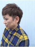 【大人ショート】女性のツーブロックスタイル