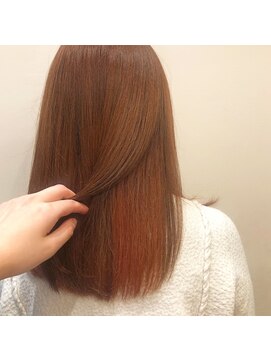 アンヘアー 元町三宮(UNHAIR) デザインカラーピンク