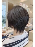 襟足が決めてのショートレイヤー！！