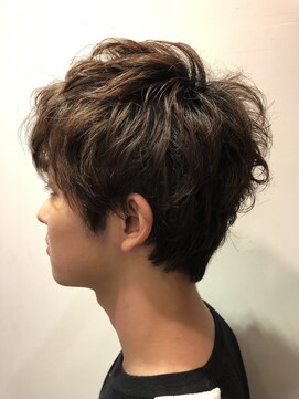 モデスト(modeste) 無造作なランダムパーマ×ショート