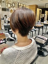 ザ シー 橋本(The C)&nbsp;トップふんわり大人ショートヘア