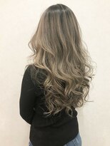 コジック ヘアアンドアイ(Cogic hair & eye)&nbsp;【Cogic】外国人バレイヤージュ ホワイトブロンド