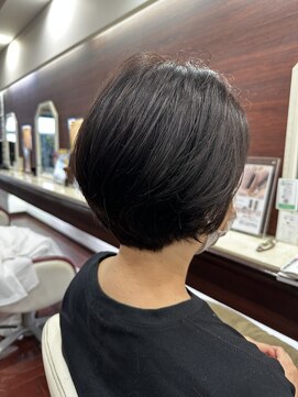 ナナ バイ レオネ(nana×Leone) ショートカット