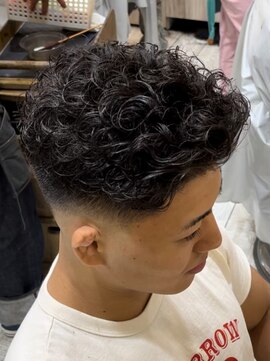 グルーマーズトウキョウ(GROOMER/S TOKYO) 宮城リョータ風【ハードパーマ　外国人風パーマ】