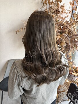 コウ(Kou) 「Kou(コウ)」#髪質改善大人グレージュ