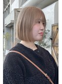 ミルクティーベージュ