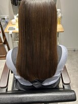 エスト(est)&nbsp;美髪のススメ　髪質改善効果◎美髪矯正【新宿/髪質改善】