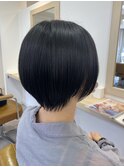 ショートボブ/大園芽依