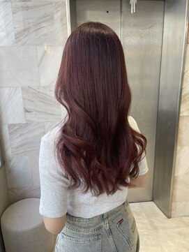 リリー(Lilley) ピンクブラウン×小顔レイヤー×韓国風巻き×髪質改善