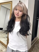 メゾン 心斎橋店(Maison)&nbsp;ホワイトベージュ×ブラックのルーツカラー！