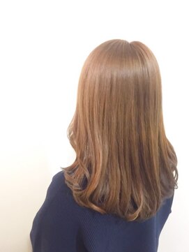 セラヴィ フー(C'EST LA VIE FUU) 毛先カール