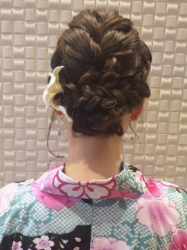 オリーブスバイネオリーブ(Olive's by neolive) 【新宿Olive’s by neolive】編み込みアレンジ