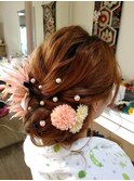 ゆるふわシニヨン、今どきな成人式