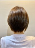 炭酸水素ストレートショートボブ