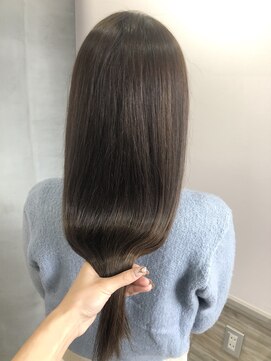 リーオオサカ(Lee Osaka) 【赤みが苦手な方へ】グレージュ/kana