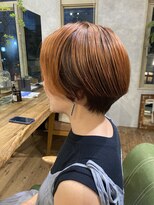 マハナ(Mahana by hair)&nbsp;20代30代40代ハンサムショート前下がりショートボブ大人ショート
