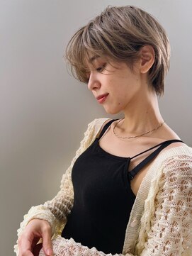 アヴァンスアンス 広島袋町店(AVANCE.ens) ハンサムショート×ハイトーングレージュカラー