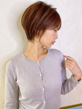 ロンド ストラーダ 心斎橋(Lond strada) ショート×ハイライト白髪ぼかし×シルキーベージュ[心斎橋]