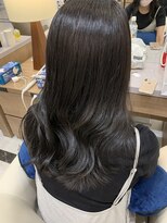 ガレリアエレガンテ 栄店(GALLARIA Elegante)&nbsp;暗髪　×  ミディアム