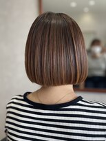 レーヴェ(Lowe)&nbsp;切りっぱなしボブ