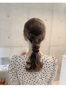 ボニー(Bonnie) ローポニー/タイトローポニー