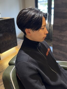 エクファフォーメン(EX-FA FOR MEN) ナチュラルセンターパート/マッシュウルフ/滋賀/瀬田/フェード