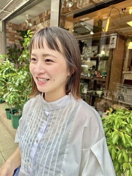 モスト(MocT) オン眉×ボブ